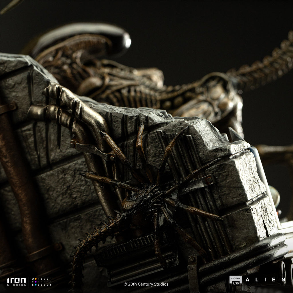 Pre-Order - Statue Ellen Ripley and Dog Alien - Alien 3 - Art Scale 1/10 - Iron Studios