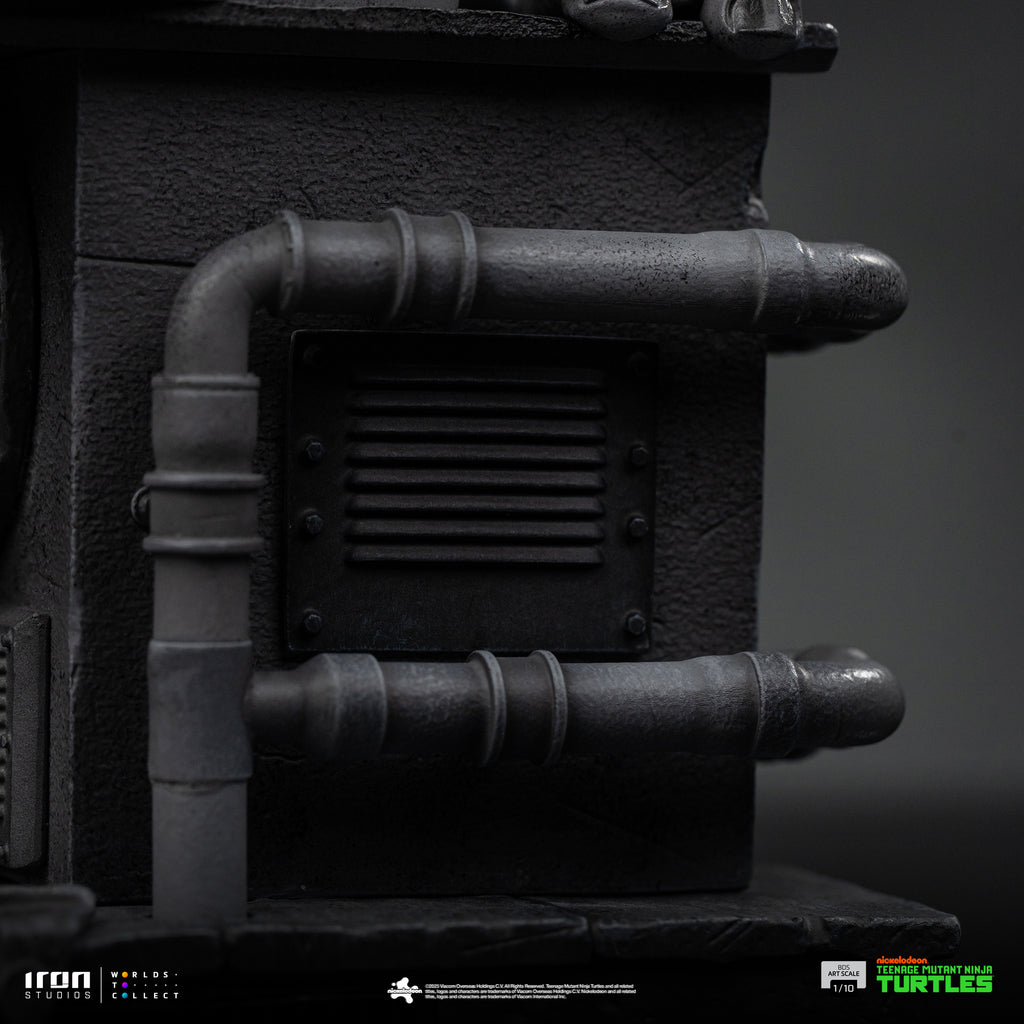 Pre-Order - Statue Michelangelo (Black and White Variant) - Teenage Mutant Ninja Turtles - BDS Art Scale 1/10 - Iron Studios