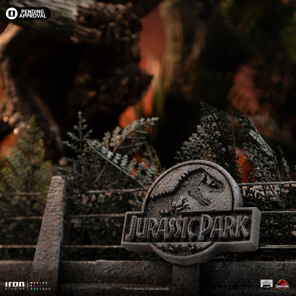 Pre-Order - Statue T-Rex Chase - Jurassic Park - Demi Art Scale 1/20 - Iron Studios