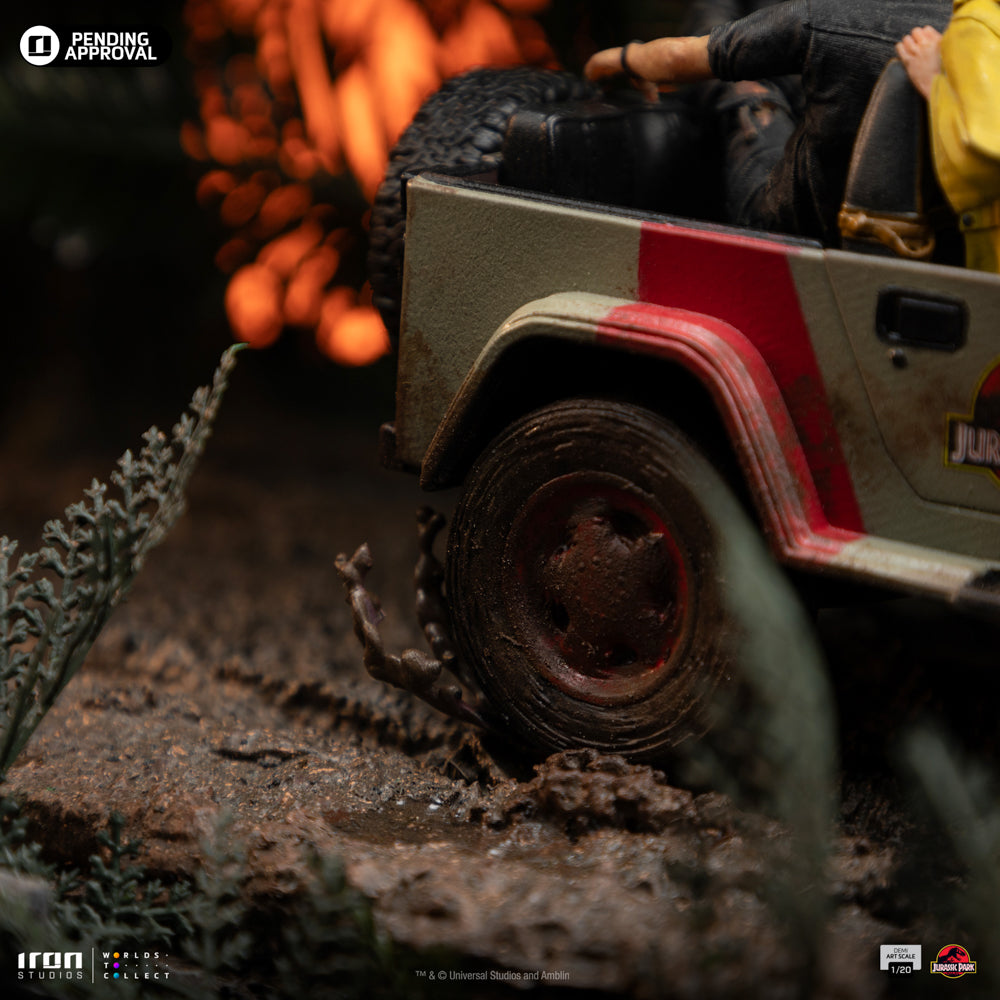 Pre-Order - Statue T-Rex Chase - Jurassic Park - Demi Art Scale 1/20 - Iron Studios