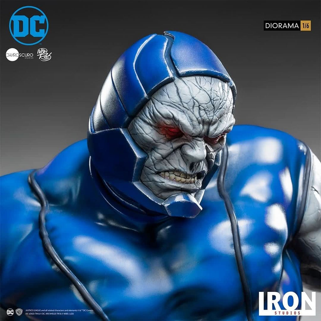Wonder Woman vs Darkseid by Ivan Reis - DC Comics - Diorama 1/6 - Iron Studios