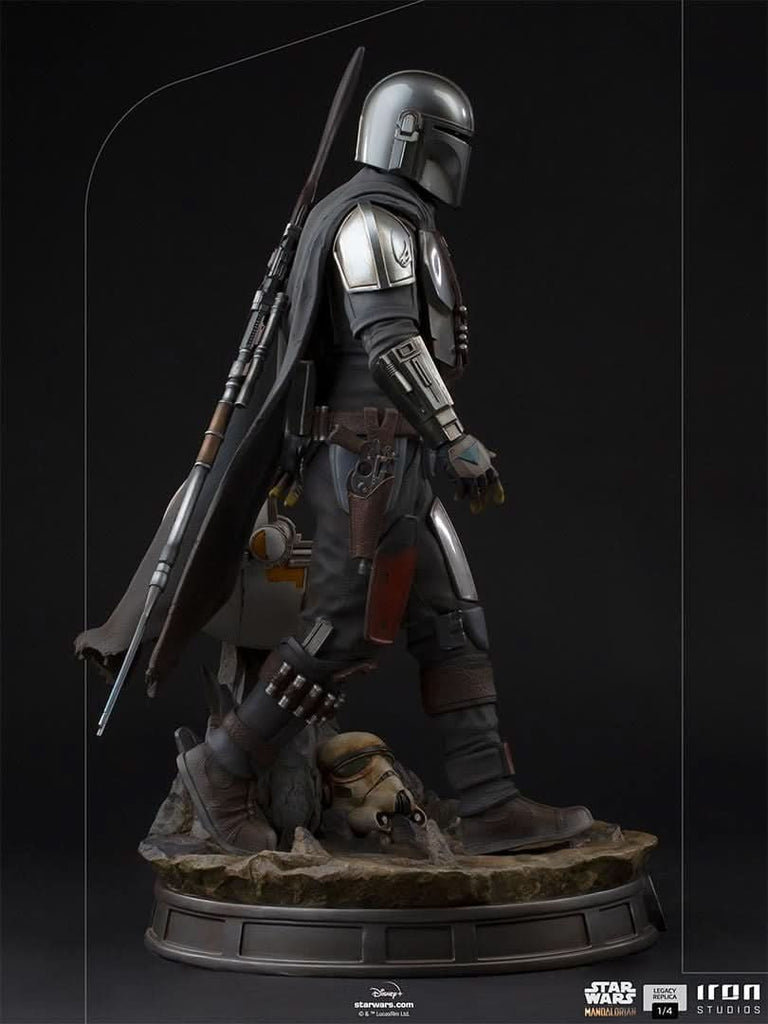 The Mandalorian and The Child - Star Wars: The Mandalorian - Legacy Replica 1/4 - Iron Studios