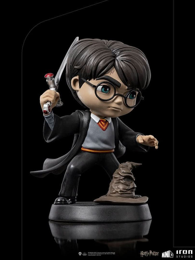 Harry Potter with Sword of Gryffindor - Harry Potter - Minico - Iron Studios