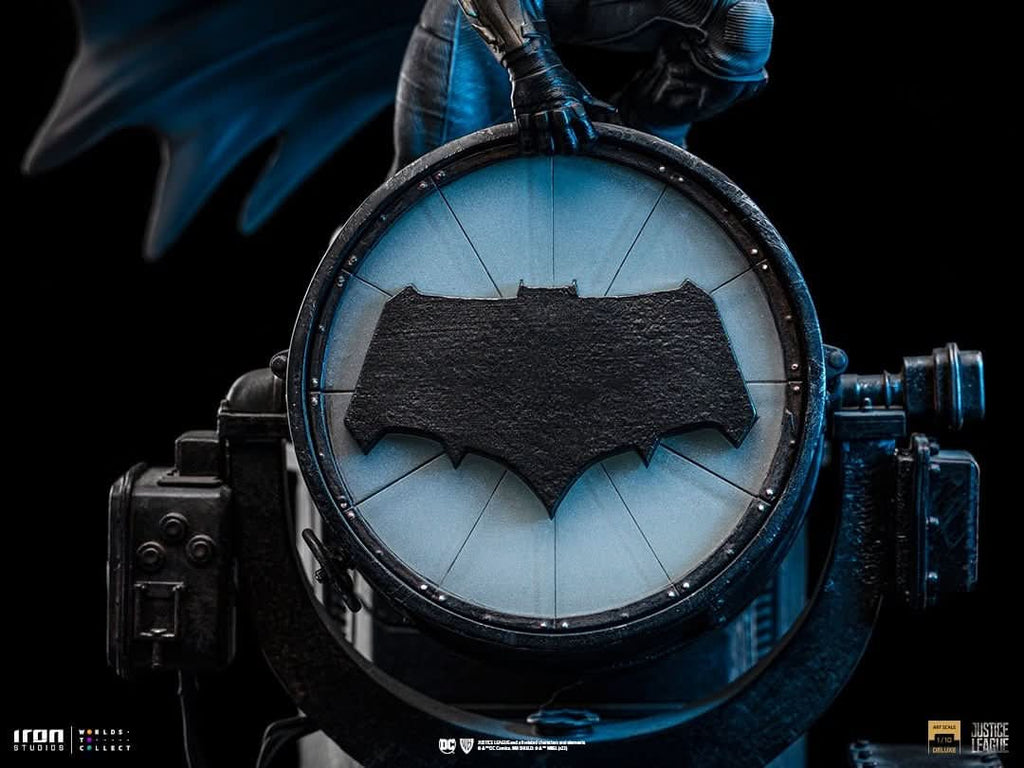 Batman on Batsignal - Zack Snyder's Justice League - Art Scale 1/10 - Iron Studios