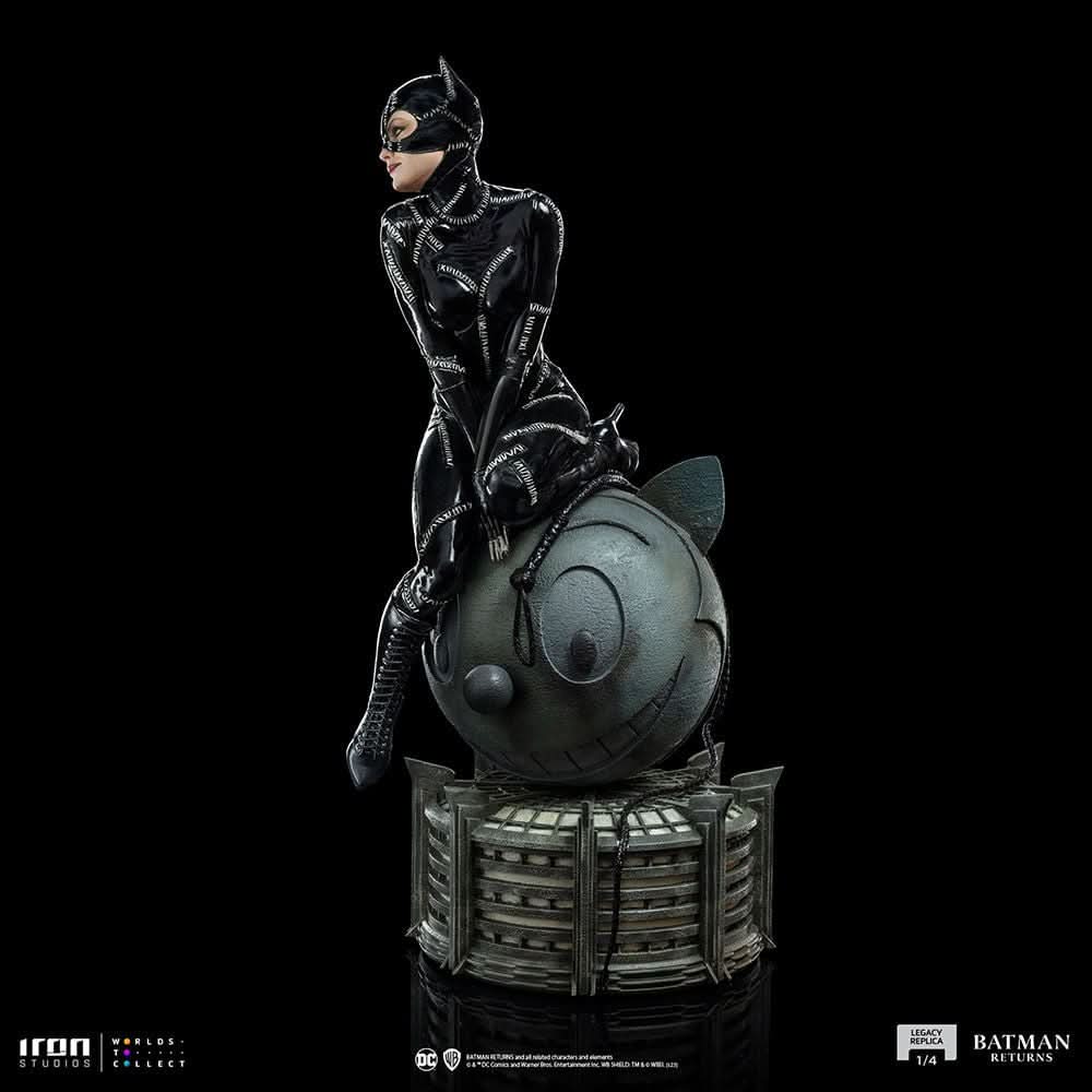 Catwoman - Batman Returns - Legacy Replica 1/4 - Iron Studios