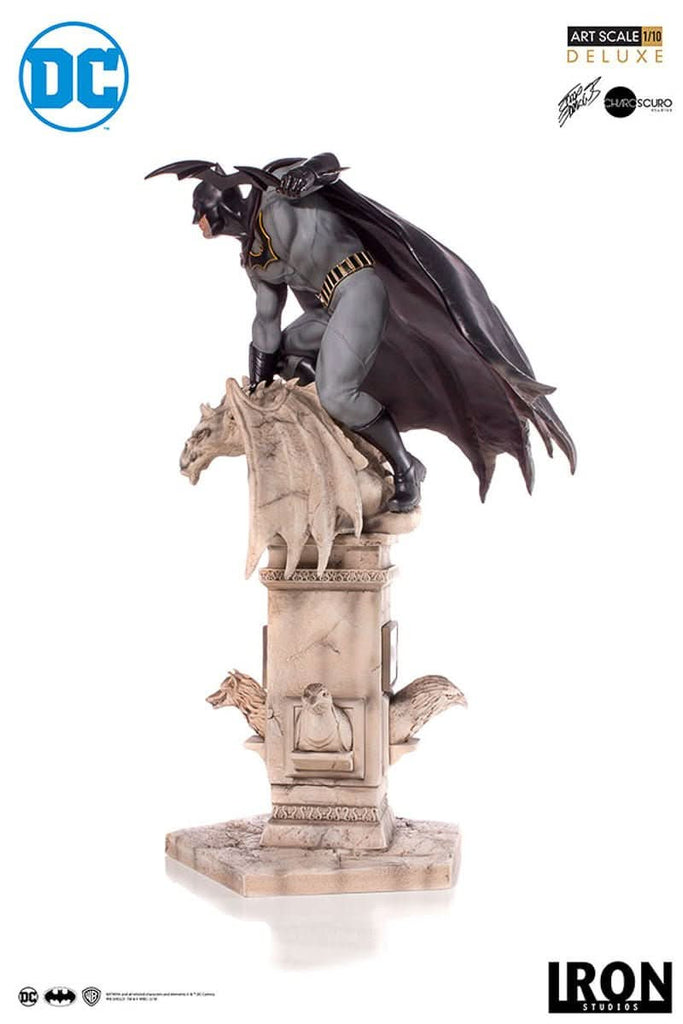 Batman by Eddy Barrows - DC Comics - Art Scale 1/10 - Iron Studios